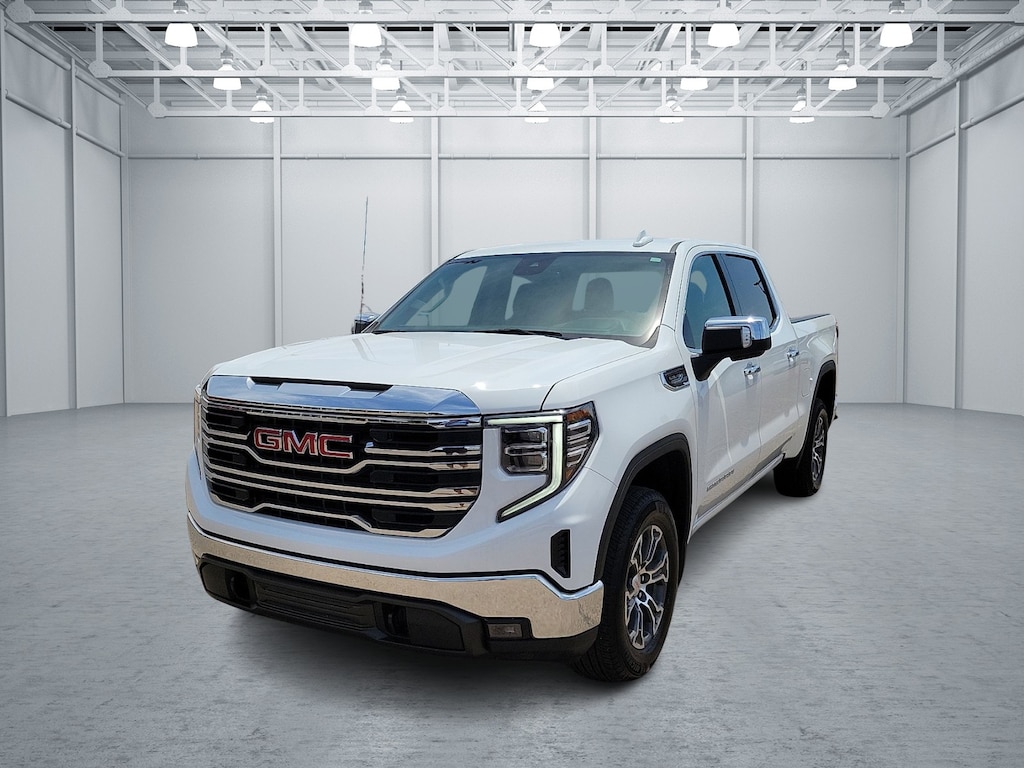 Used 2026 GMC Sierra 1500 SLT Truck Crew Cab