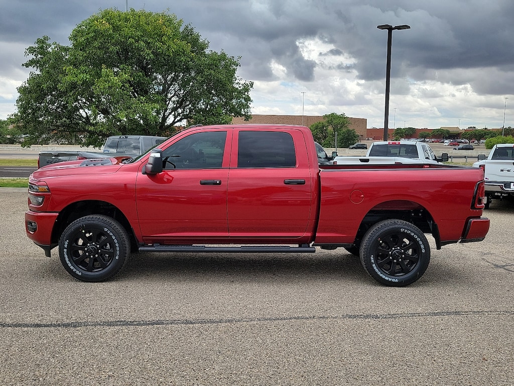 New 2026 Ram 2500 BLACK EXPRESS CREW CAB 4X4 6'4 BOX Pickup