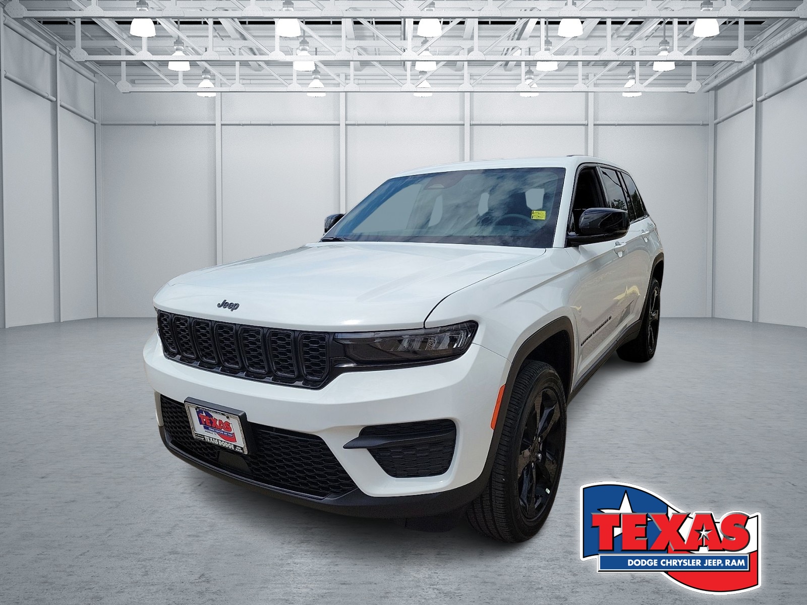 New 2025 Jeep Grand Cherokee ALTITUDE 4X2