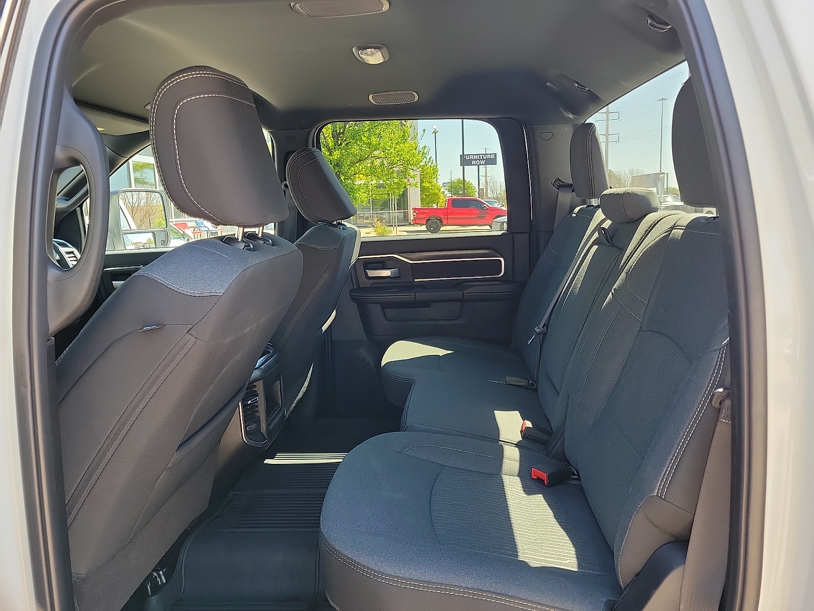 2024 RAM Ram 2500 Pickup Big Horn - Photo 9
