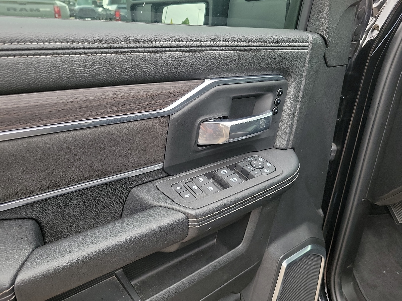 2026 RAM Ram 2500 Pickup Laramie - Photo 11