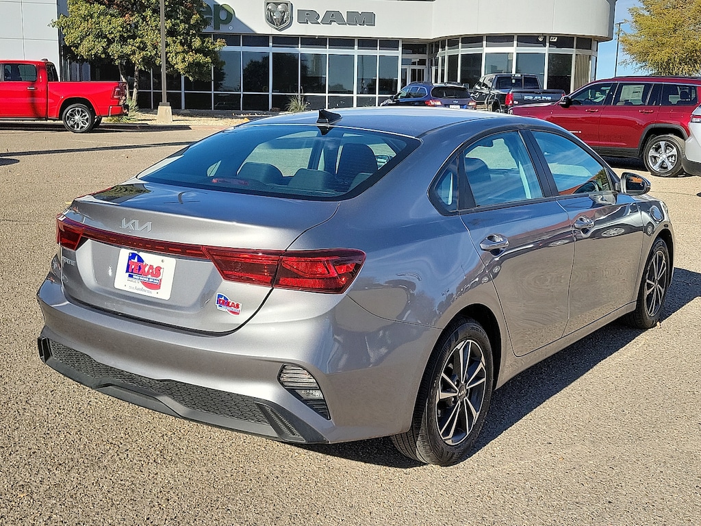 Used 2024 Kia Forte Sedan