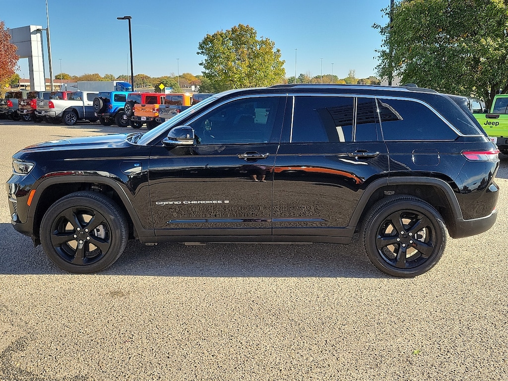 Used 2023 Jeep Grand Cherokee 4xe Base SUV