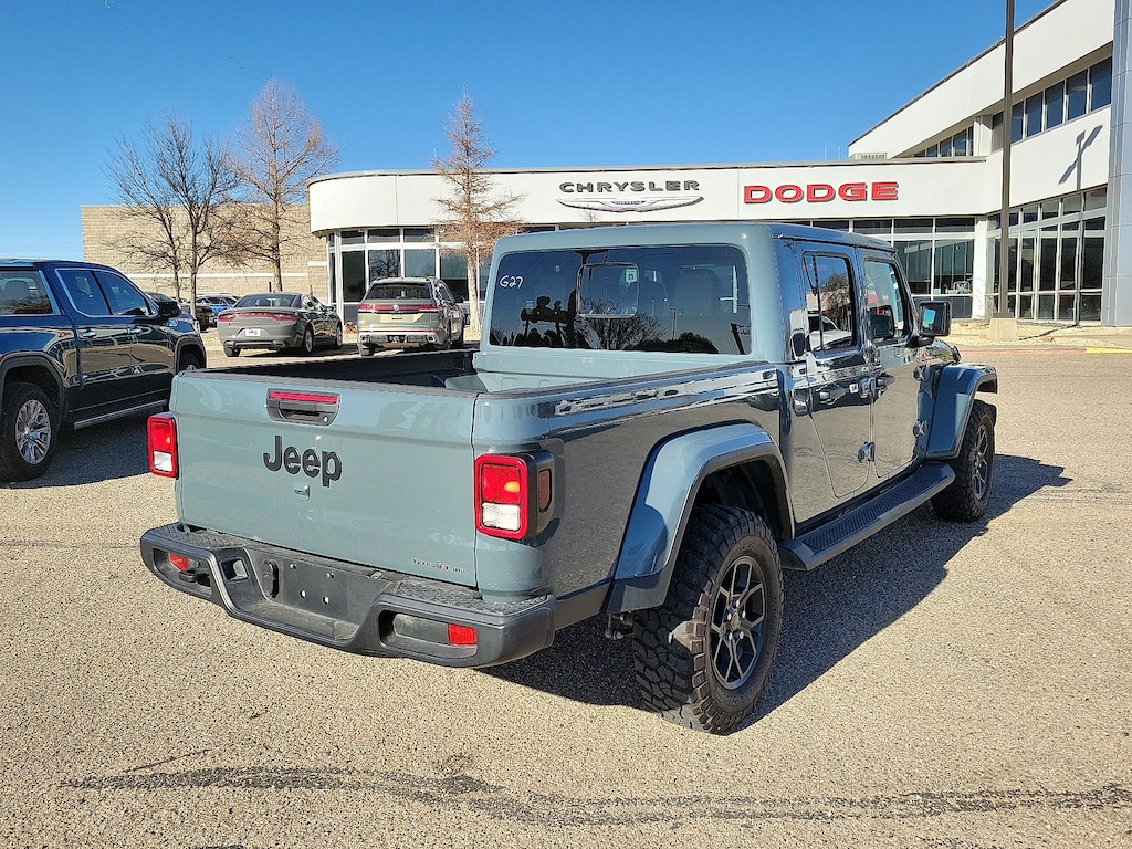 Used 2025 Jeep Gladiator Sport Truck Crew Cab