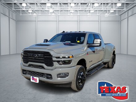 2025 Ram 3500 LARAMIE MEGA CAB 4X4 6'4 BOX Pickup