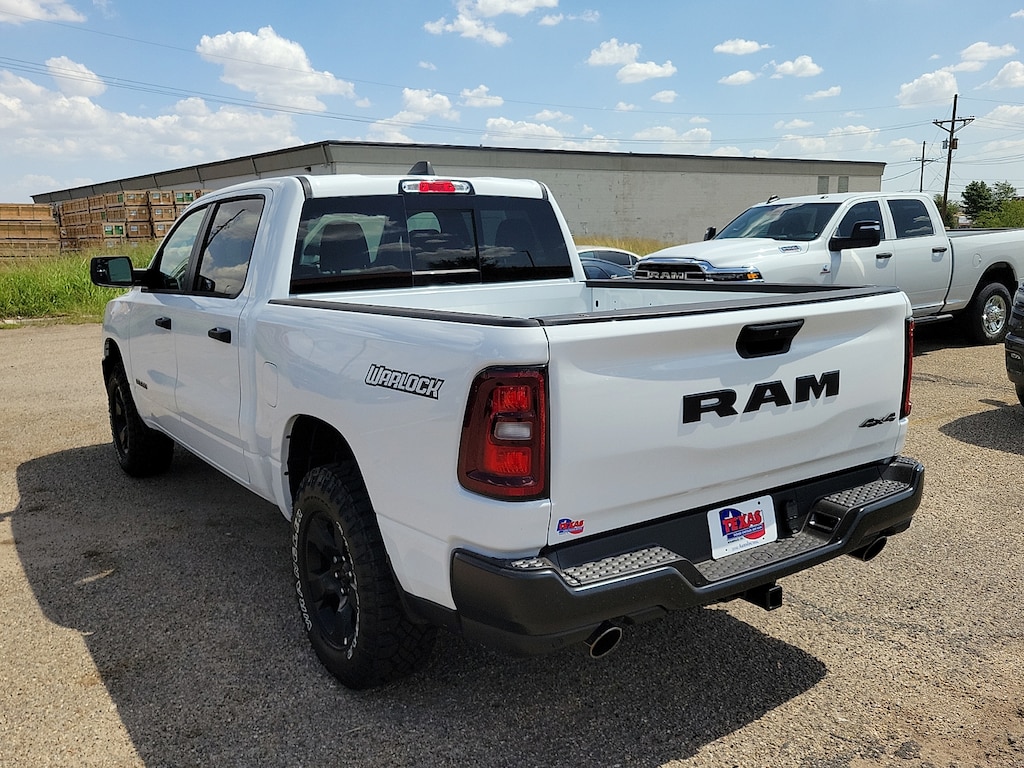 New 2026 Ram 1500 WARLOCK CREW CAB 4X4 5'7 BOX Pickup