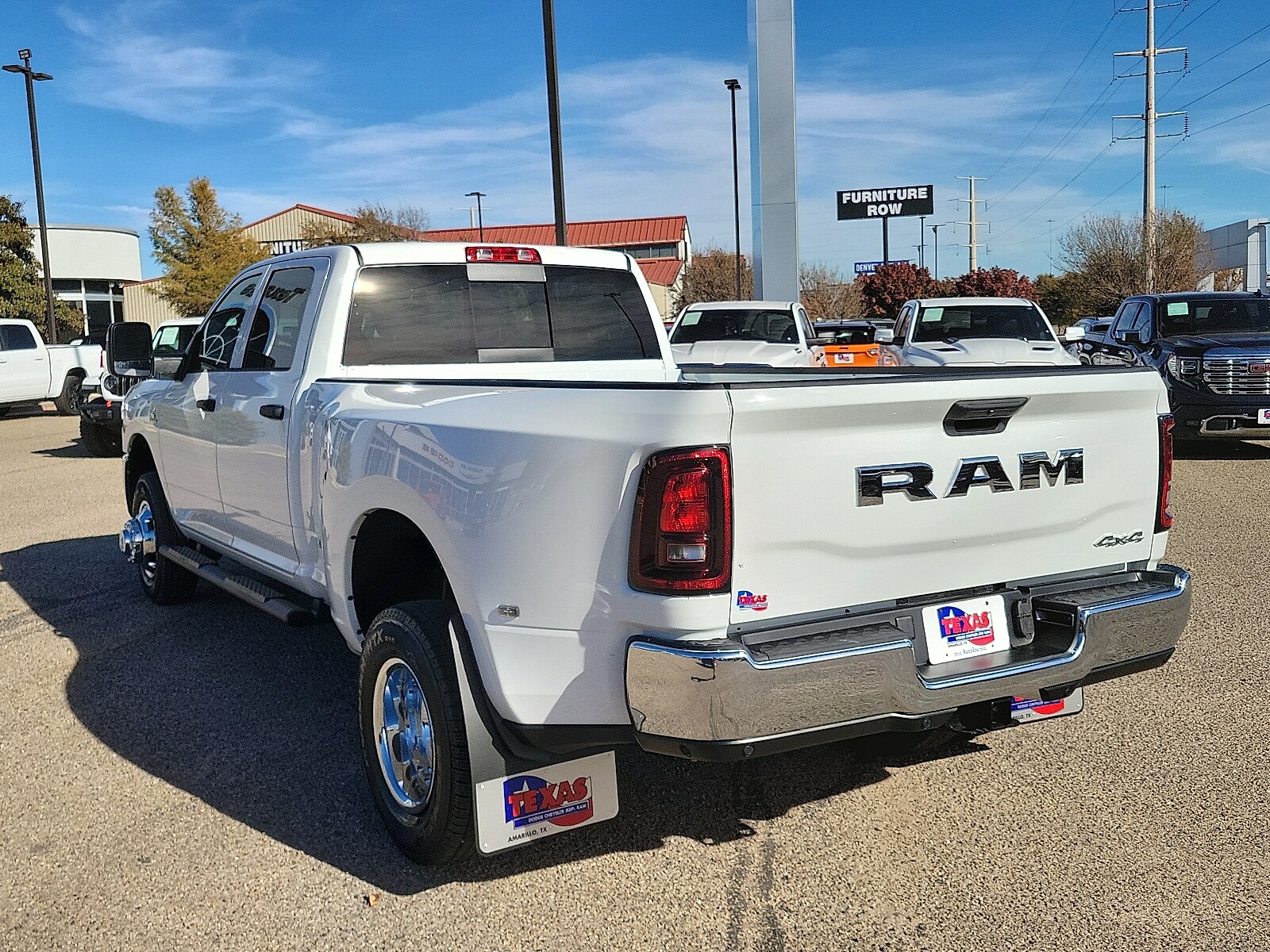 2026 Ram 3500 Tradesman photo 3