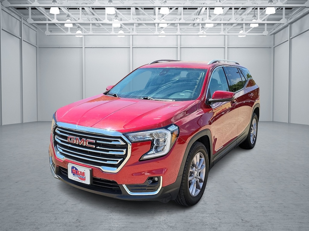 Used 2024 GMC Terrain SLT SUV