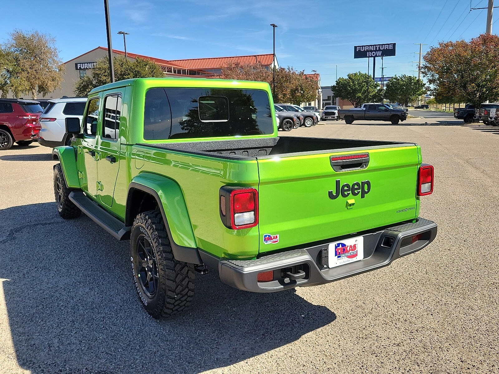 2025 Jeep Gladiator Sport photo 3