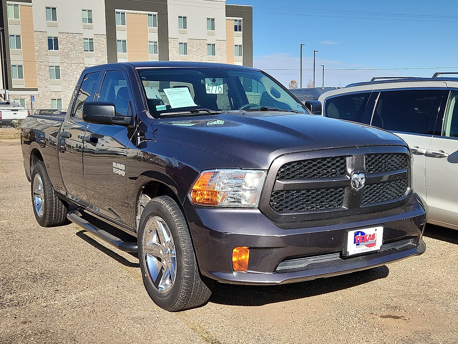 2018 Ram 1500 Tradesman photo 3