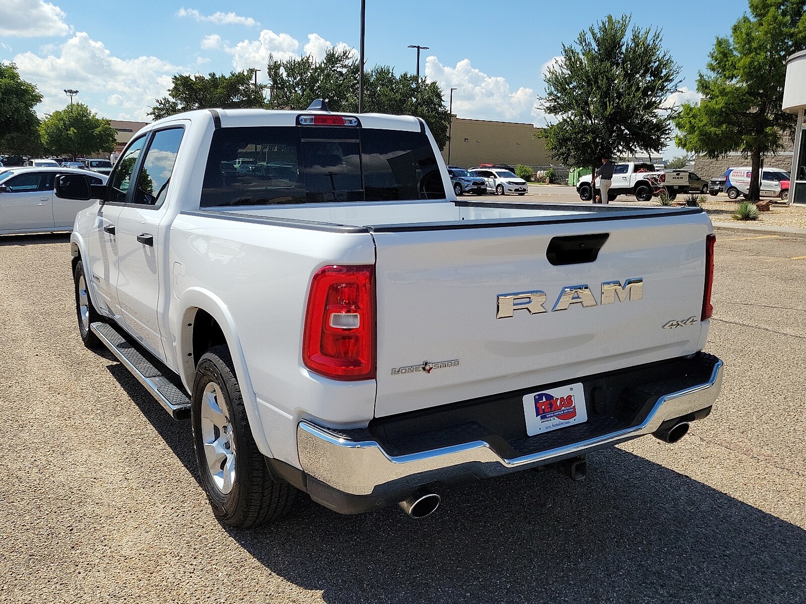 2025 Ram 1500 Big Horn Lone Star photo 3