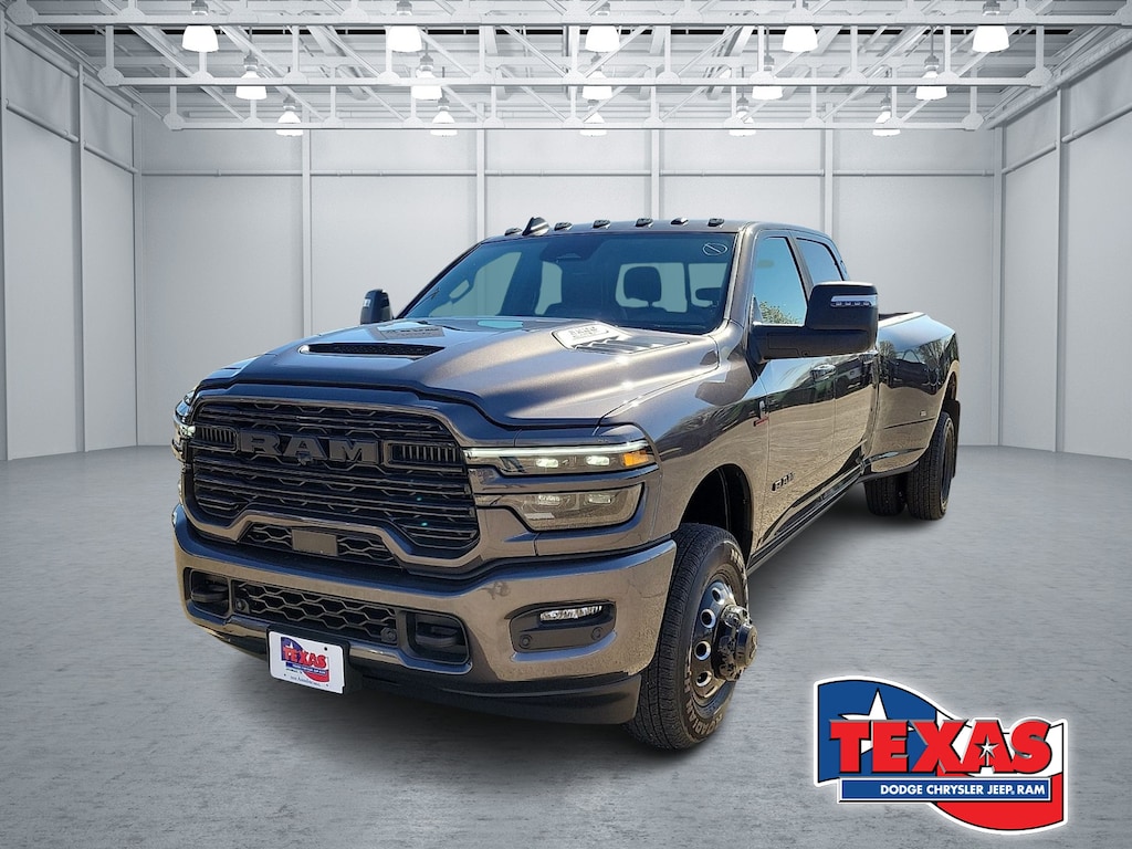 New 2026 Ram 3500 LARAMIE CREW CAB 4X4 8' BOX Pickup