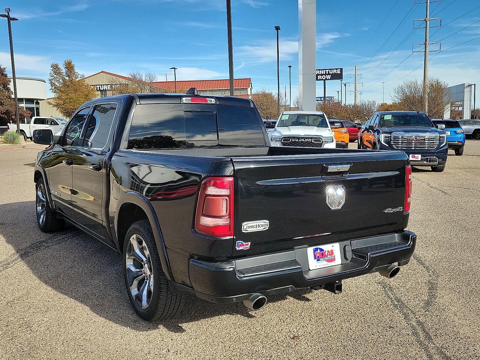 2020 Ram 1500 Longhorn photo 3