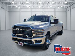 2026 Ram 3500 TRADESMAN CREW CAB 4X4 8' BOX Pickup