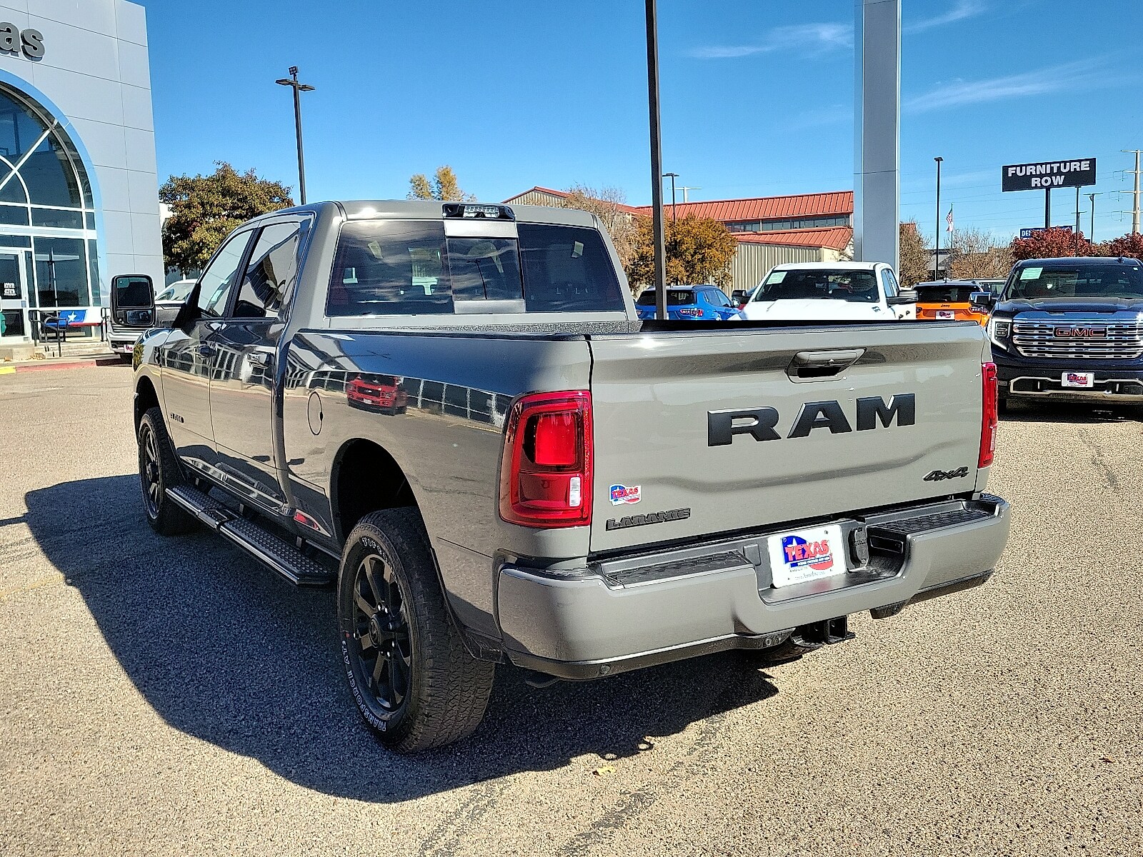 2026 Ram 2500 Laramie photo 3