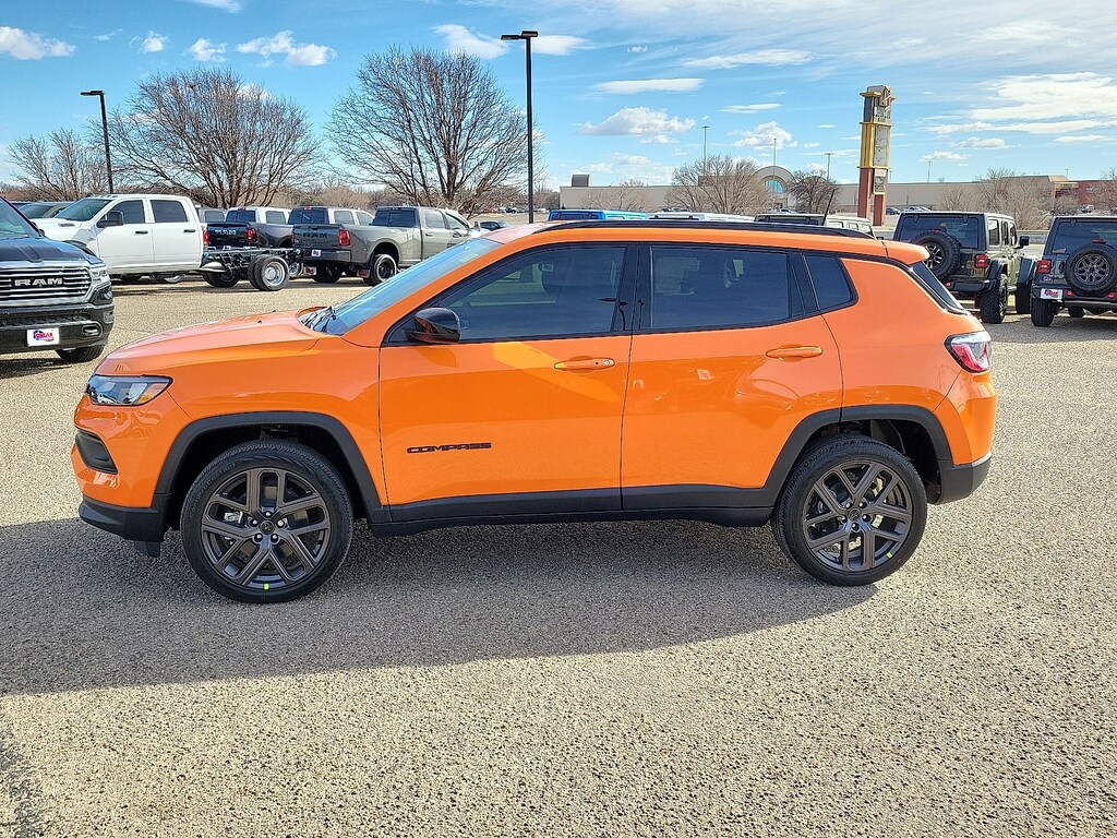 New 2026 Jeep Compass LATITUDE ALTITUDE 4X4 Sport Utility