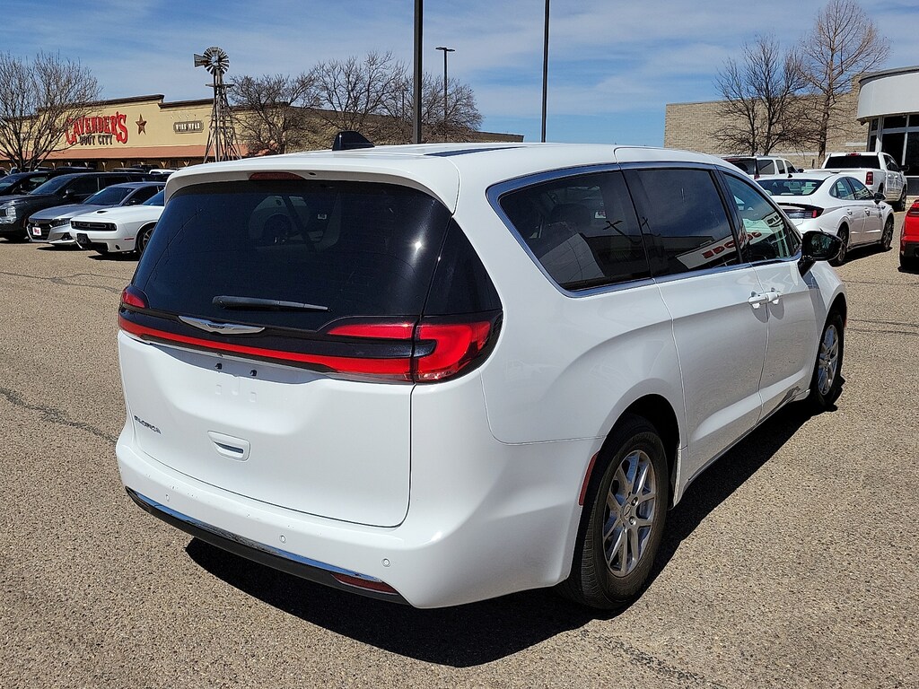 Used 2024 Chrysler Pacifica Touring L Van Passenger Van