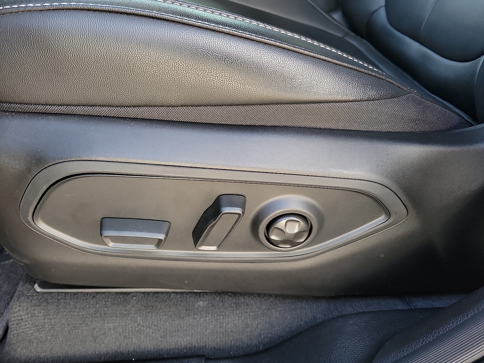 2025 Jeep Grand Cherokee L Limited - Photo 12