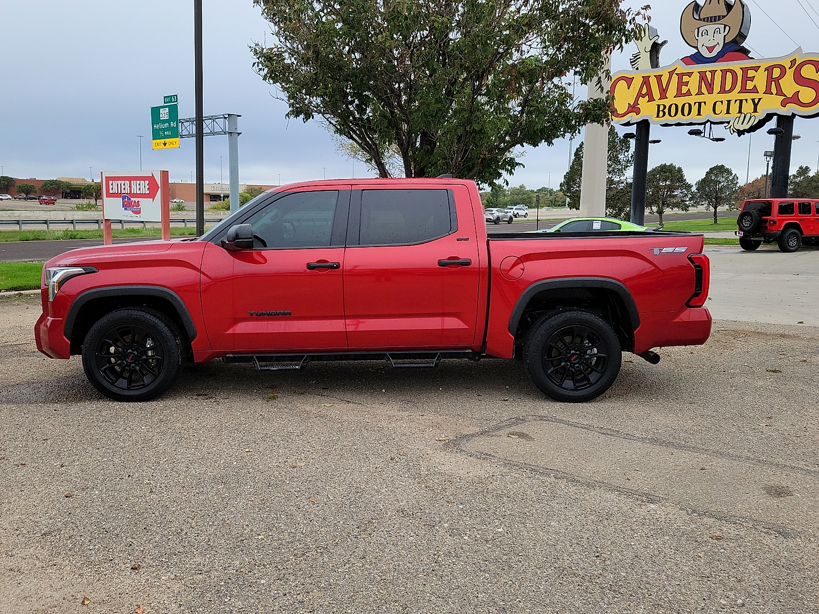 Used 2022 Toyota Tundra SR5 3.5L V6 Truck CrewMax