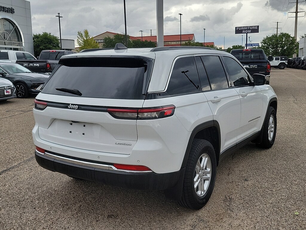 Used 2025 Jeep Grand Cherokee Laredo SUV