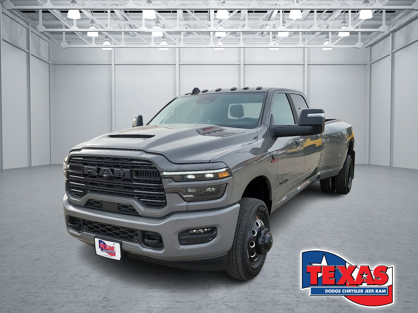 2026 RAM Ram 3500 Pickup Laramie's photo