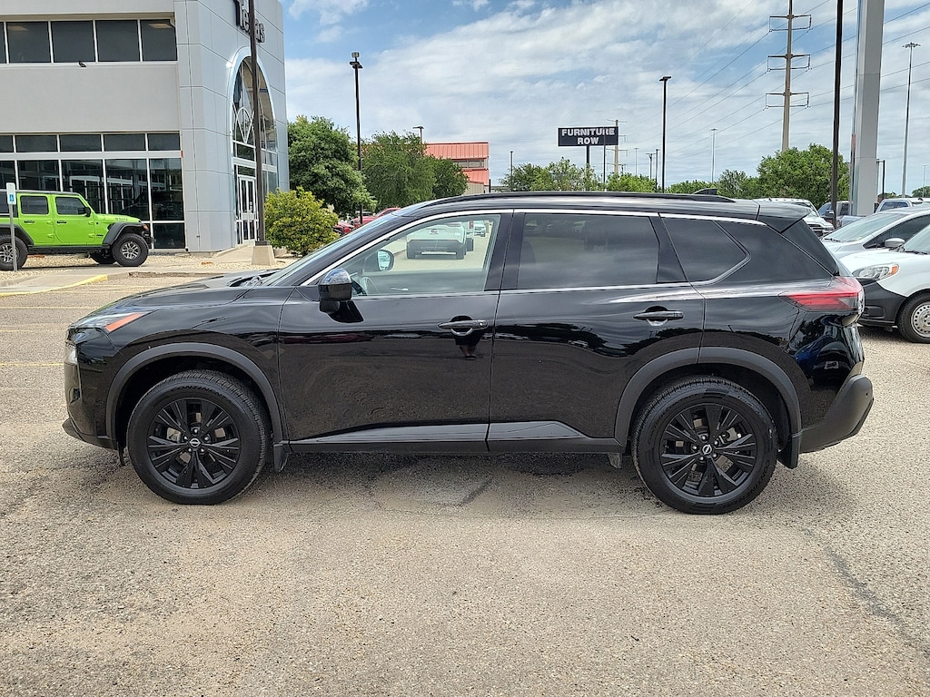 Used 2023 Nissan Rogue SV SUV