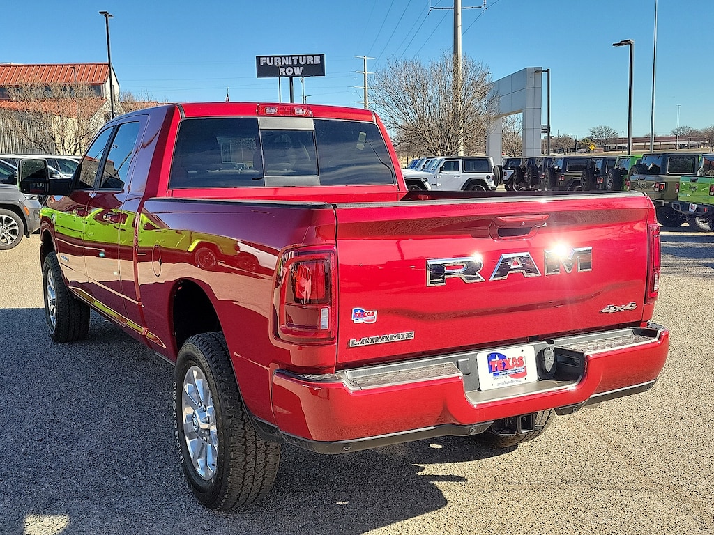 New 2026 Ram 2500 LARAMIE MEGA CAB 4X4 6'4 BOX Pickup