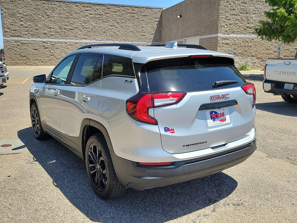Used 2022 GMC Terrain SLE SUV