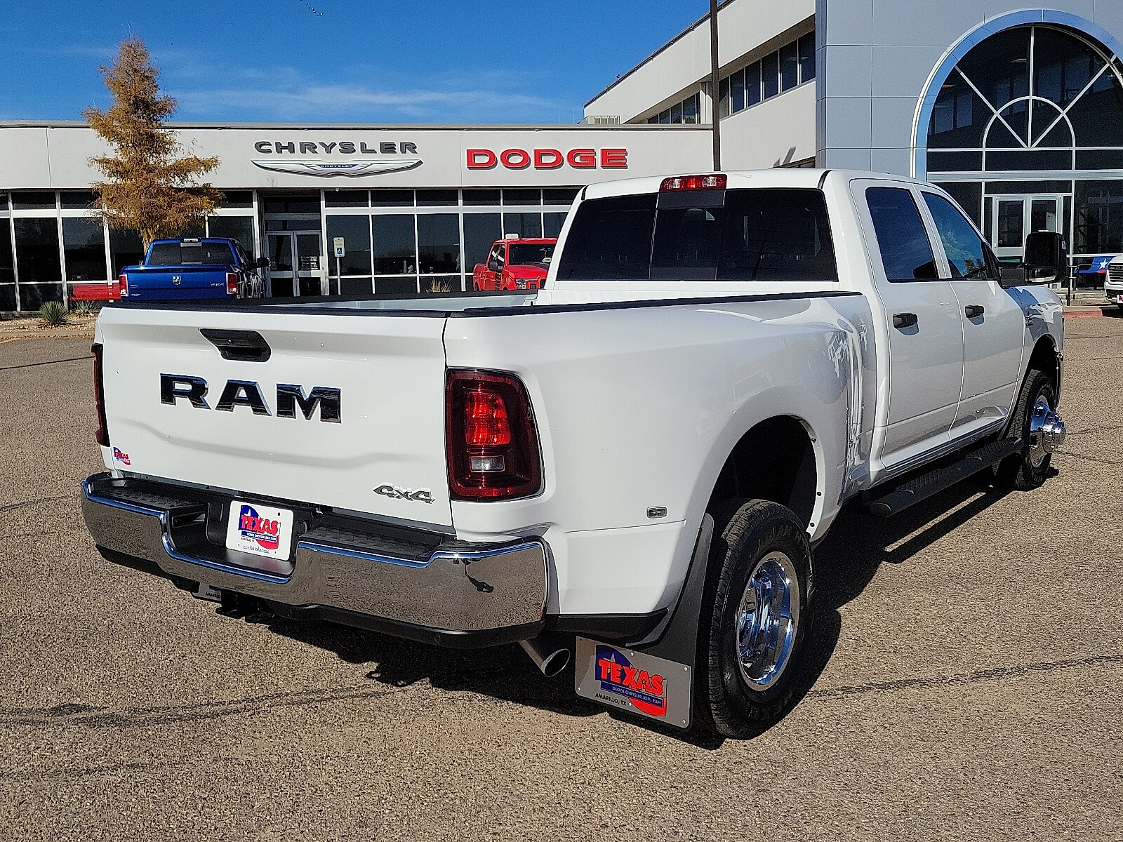 2026 Ram 3500 Tradesman photo 4