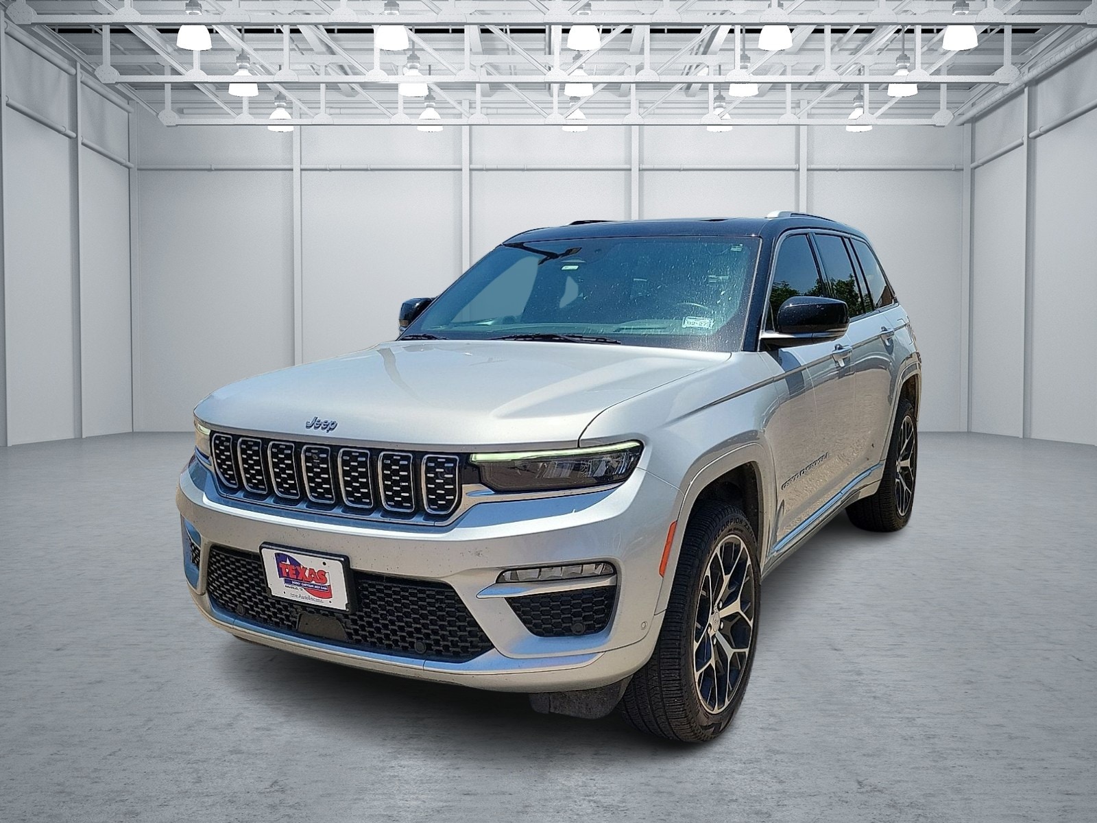 2023 Jeep Grand Cherokee SUV 