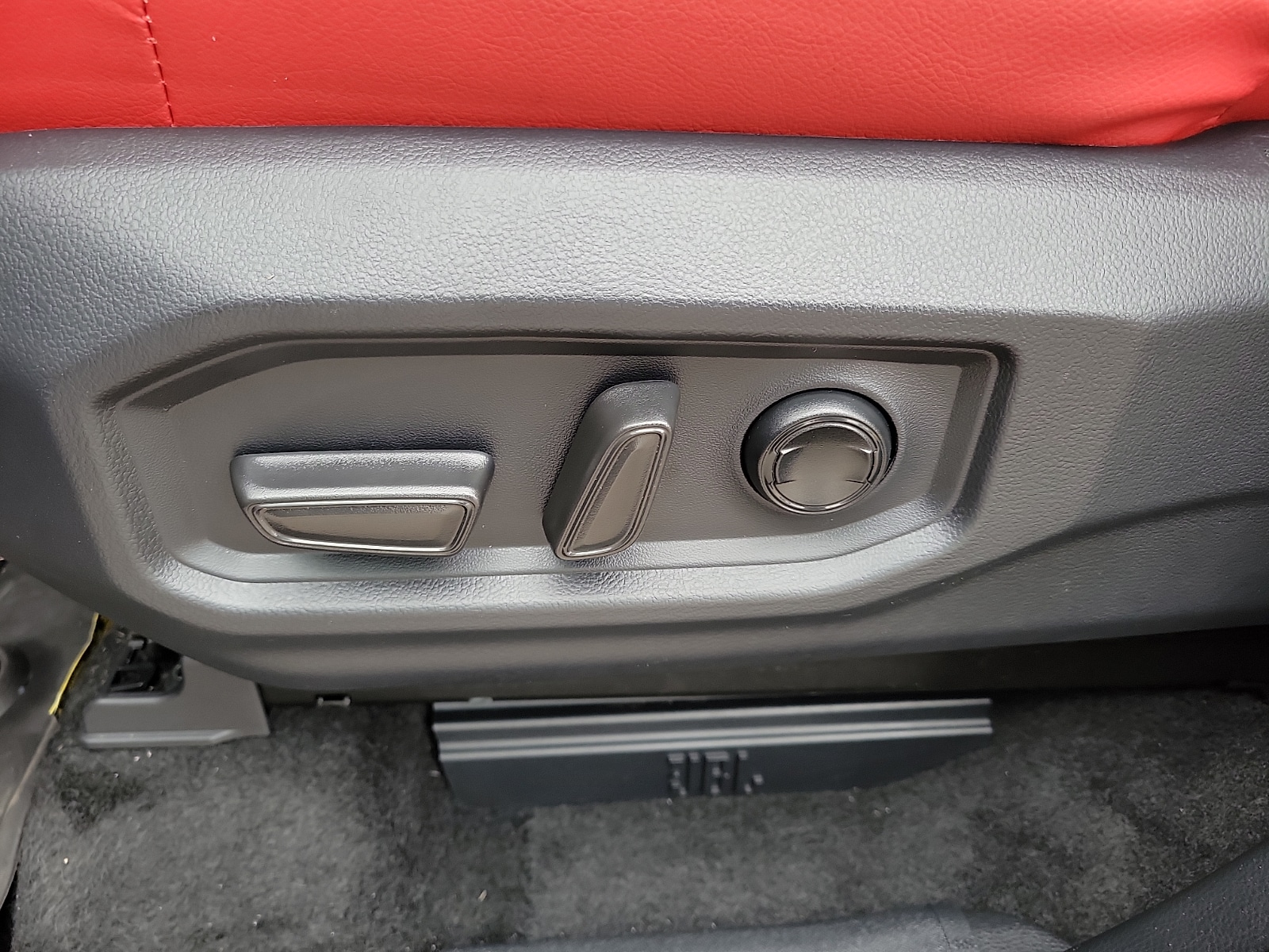 2026 Toyota Sequoia TRD Pro - Photo 13