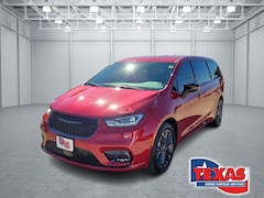 2026 Chrysler Pacifica SELECT Passenger Van