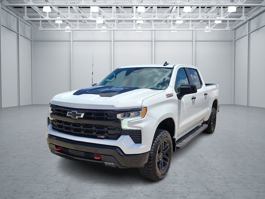 Used 2024 Chevrolet Silverado 1500 LT Trail Boss Truck Crew Cab