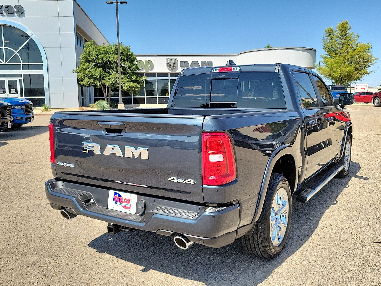 2026 Ram 1500 Lone Star photo 4