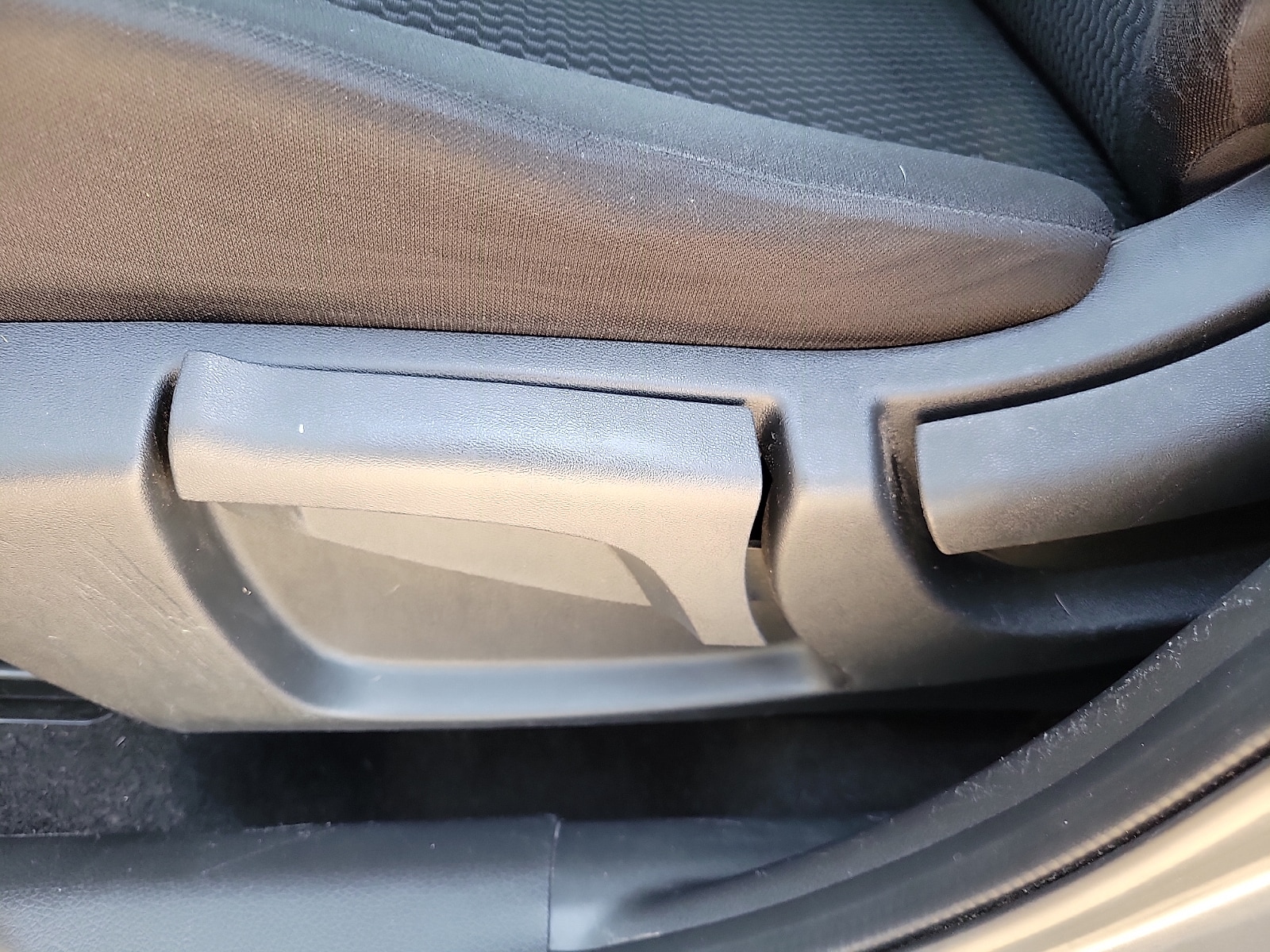 2019 Nissan Rogue Sport S - Photo 13