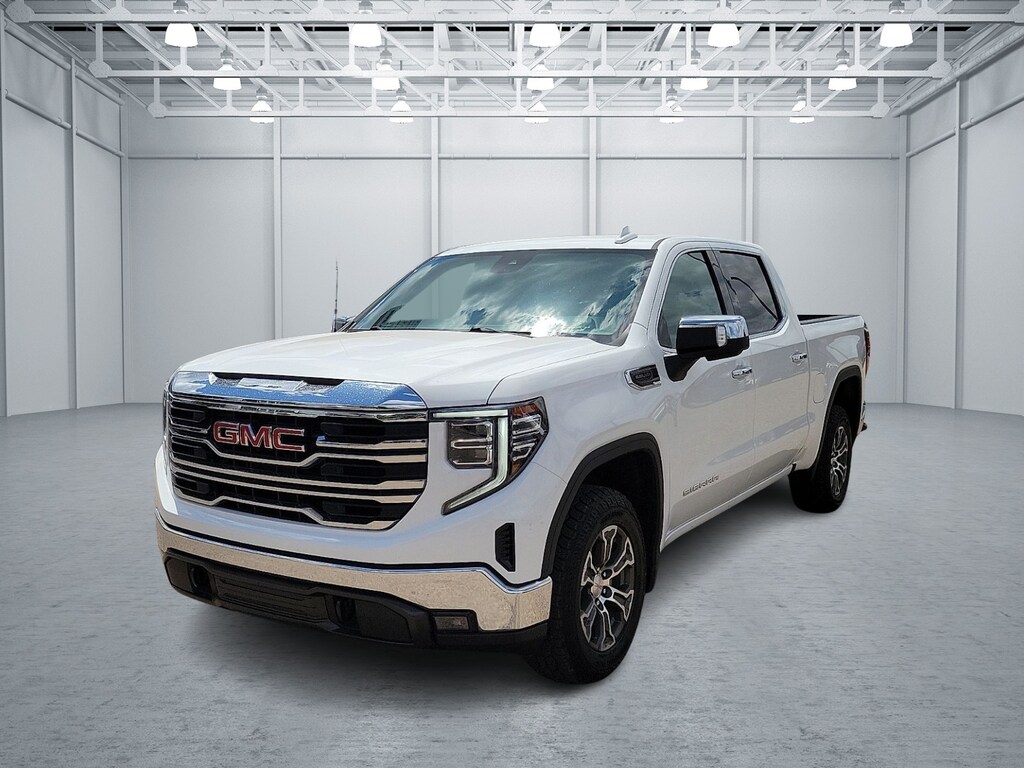 Used 2025 GMC Sierra 1500 SLT Truck Crew Cab