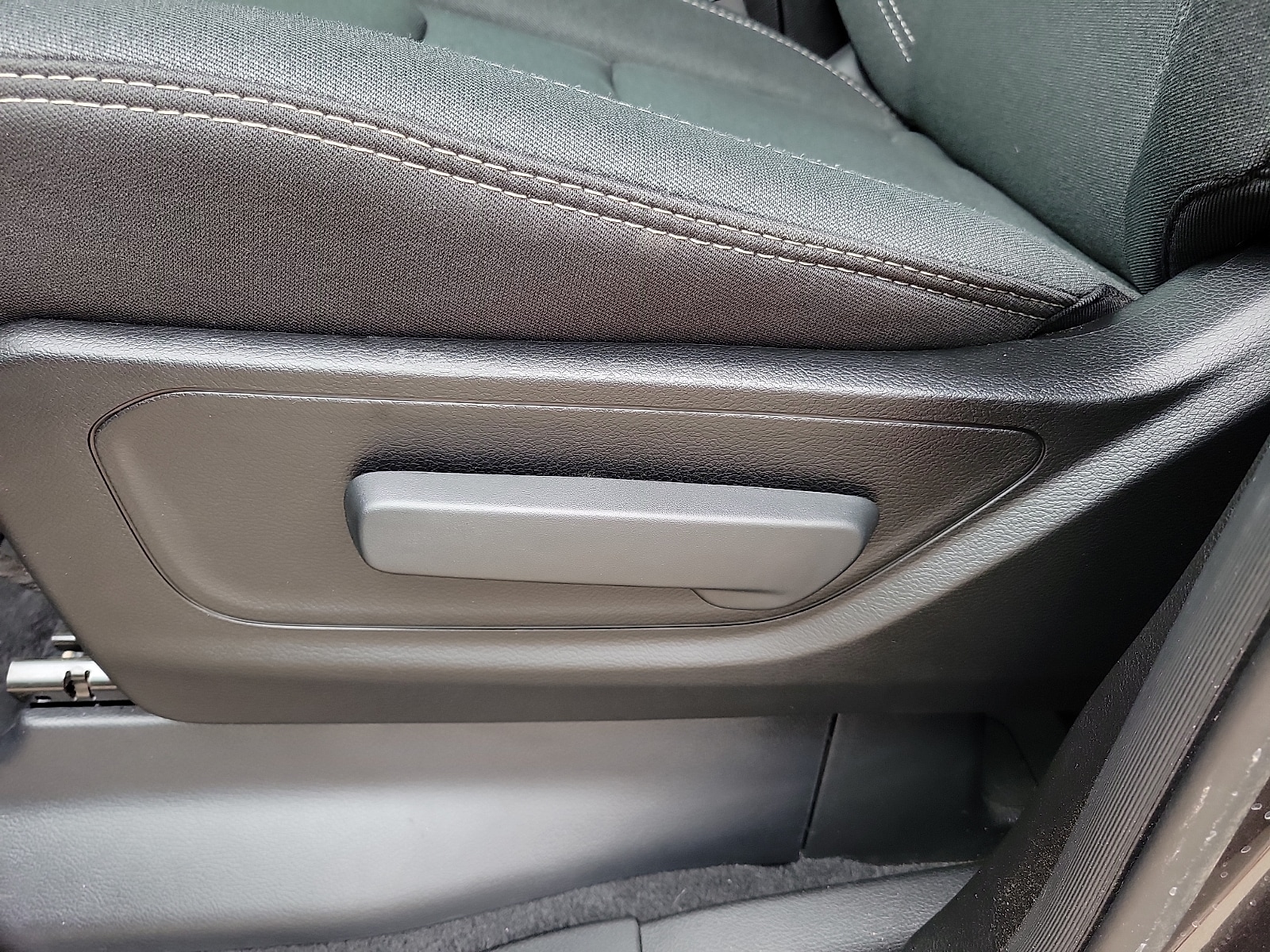 2025 RAM Ram 1500 Pickup Tradesman - Photo 13