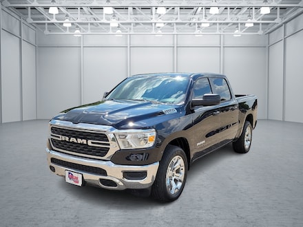 2023 Ram 1500 Big Horn/Lone Star Truck Crew Cab