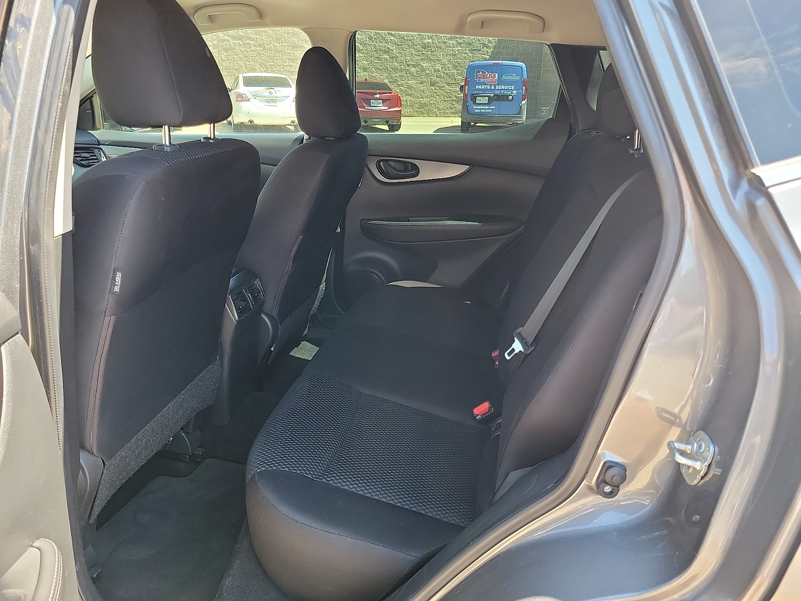 2019 Nissan Rogue Sport S - Photo 9