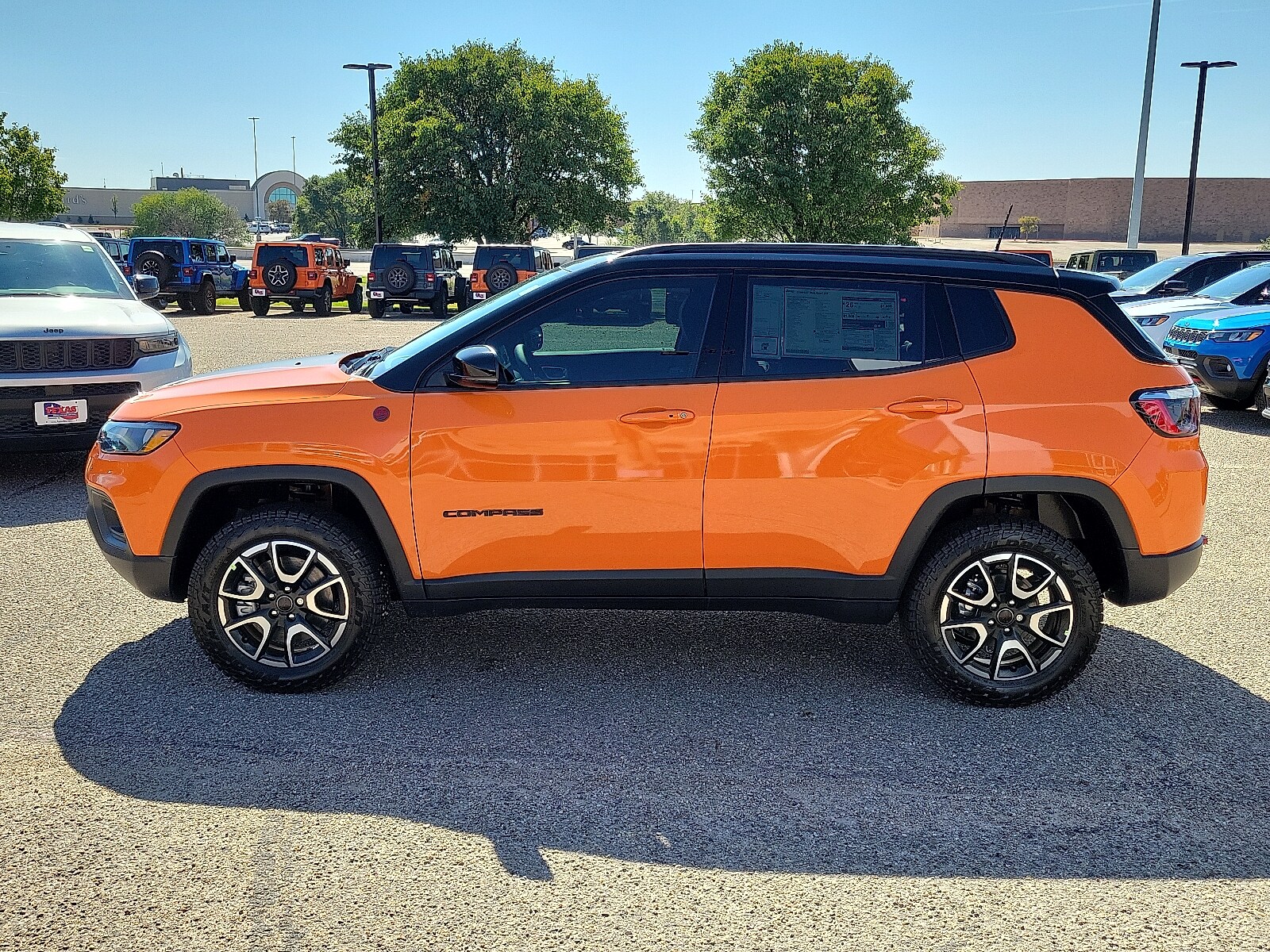2026 Jeep Compass Trailhawk Sport photo 2