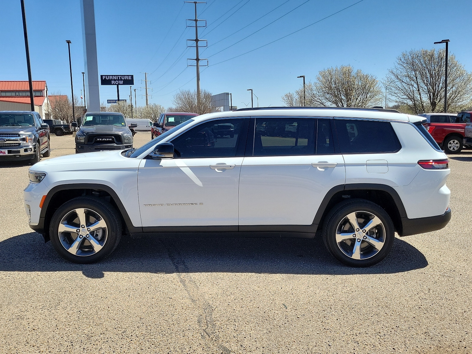 Used 2021 Jeep Grand Cherokee L Limited with VIN 1C4RJKBG4M8156818 for sale in Amarillo, TX