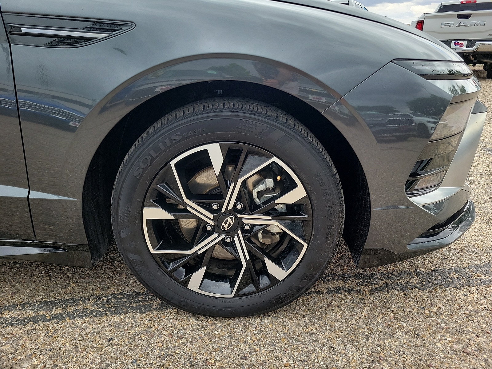 2025 Hyundai Sonata SEL - Photo 7