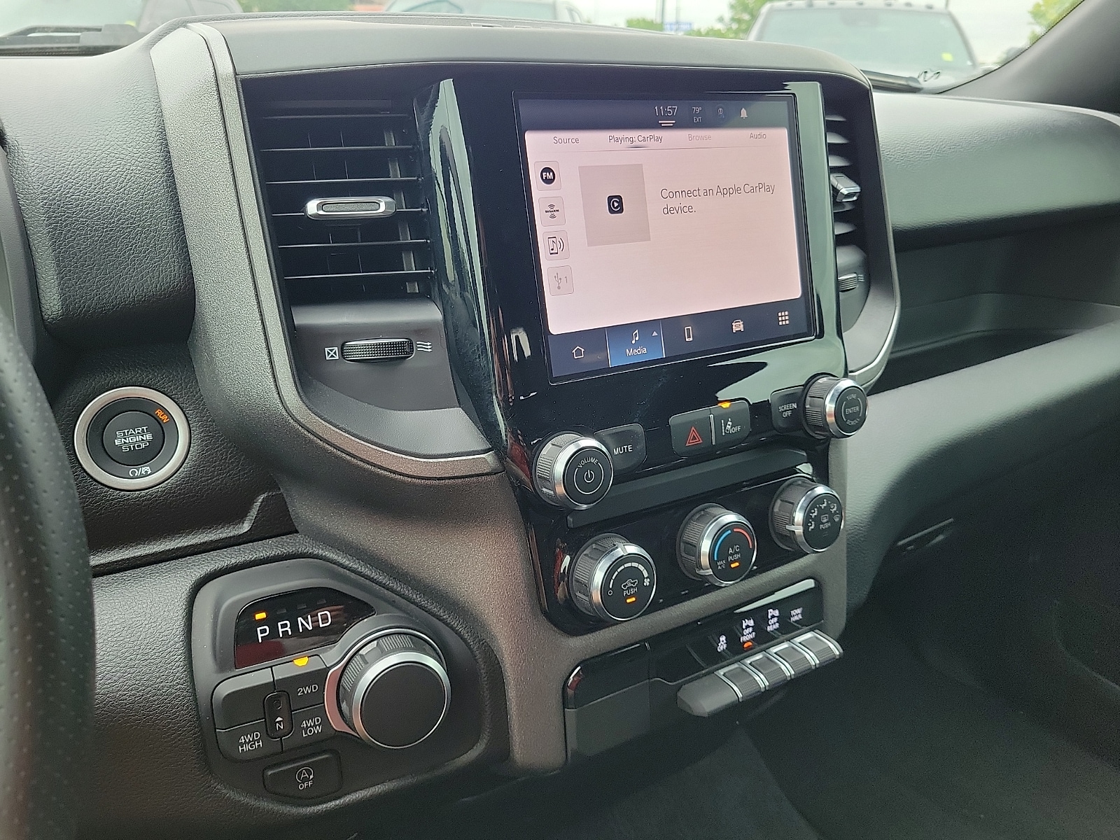 2025 RAM Ram 1500 Pickup Tradesman - Photo 15