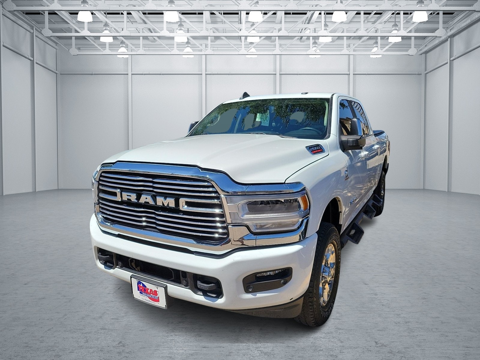 2024 RAM 2500 Laramie 4X4 Crew Cab SWB's photo