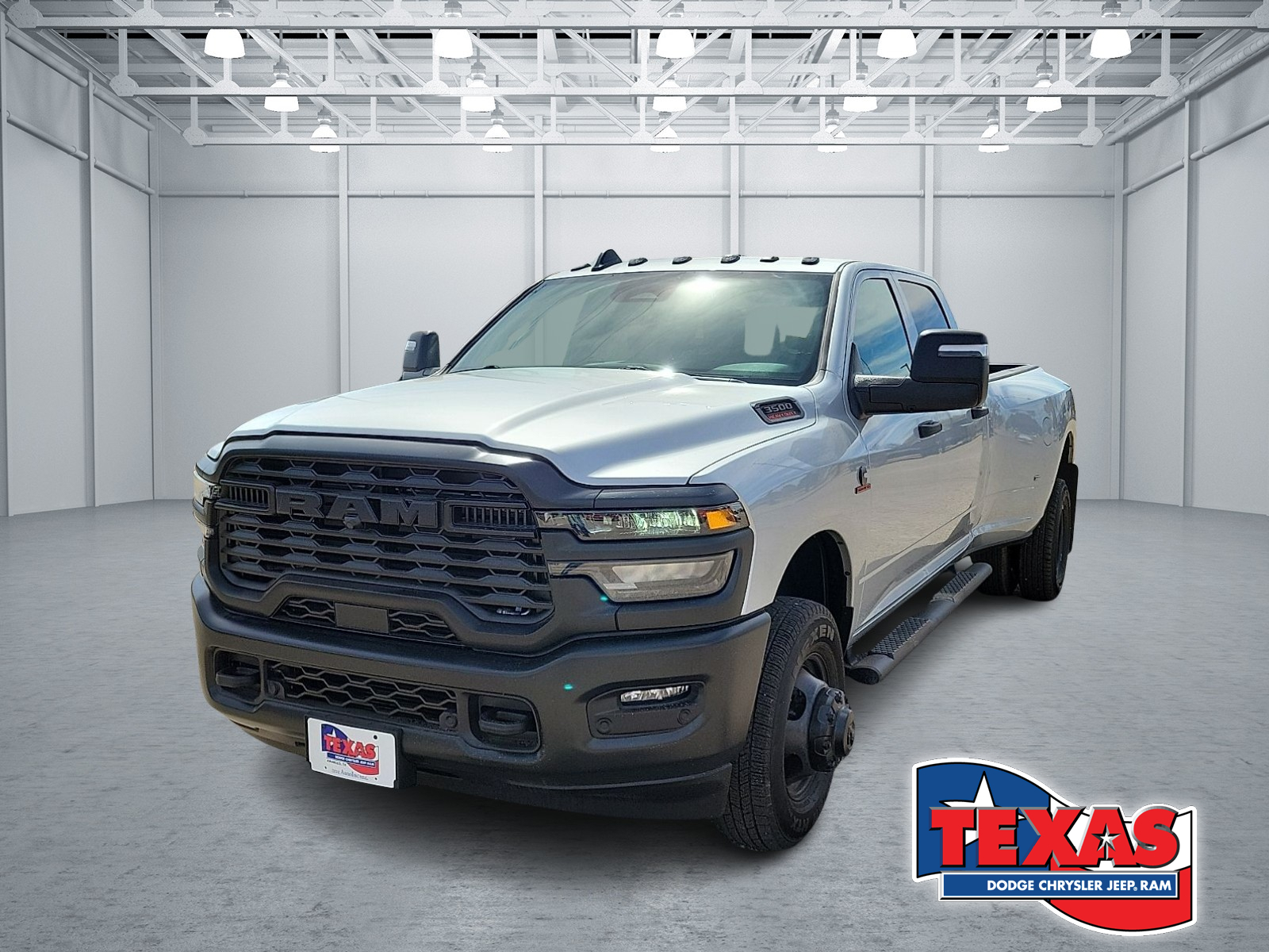 2026 Ram 3500 TRADESMAN CREW CAB 4X4 8' BOX Pickup
