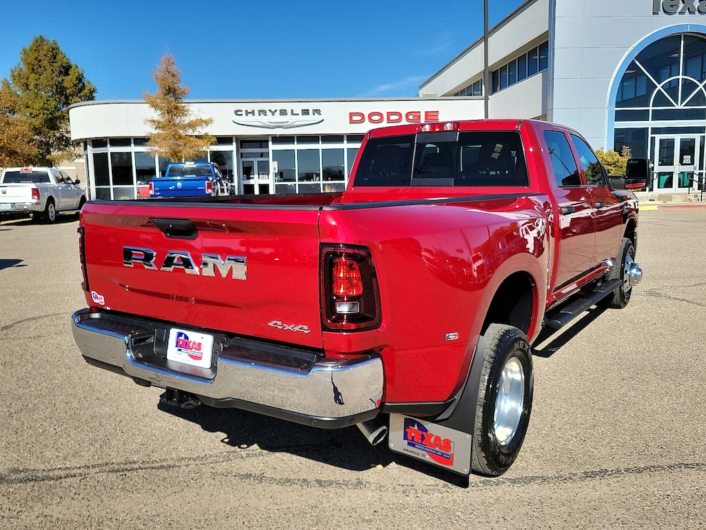 New 2026 Ram 3500 TRADESMAN CREW CAB 4X4 8' BOX Pickup