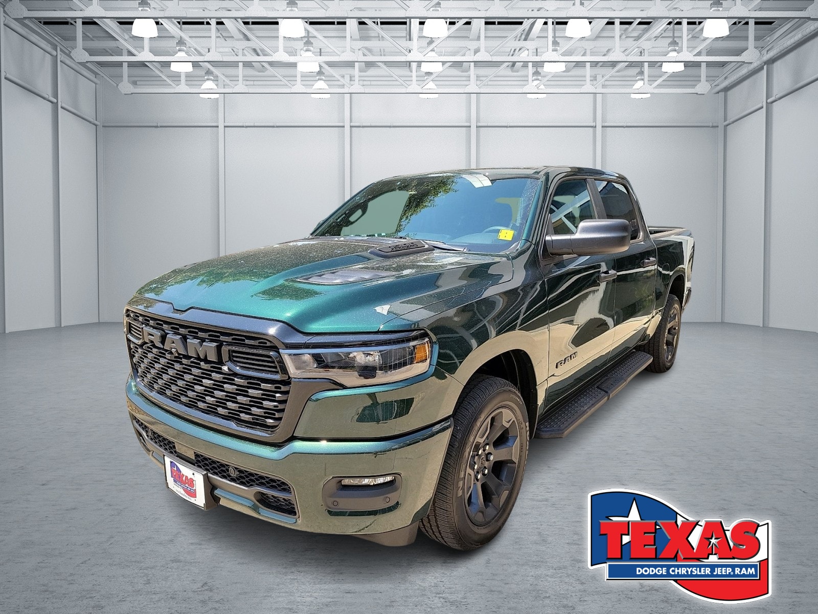 New 2026 Ram 1500 EXPRESS CREW CAB 4X4 5'7 BOX