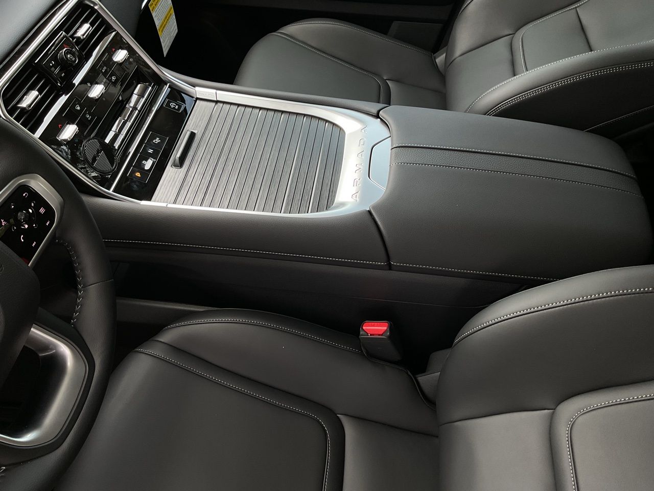 2026 Nissan Armada SV - Photo 34