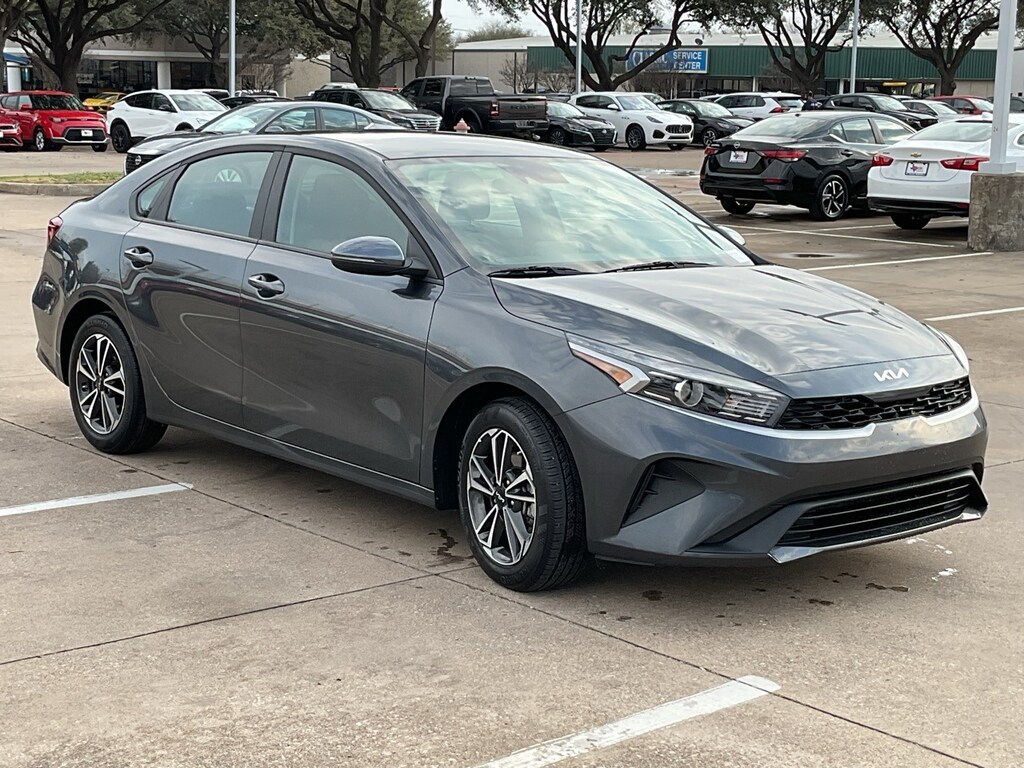 Used 2024 Kia Forte LXS Sedan