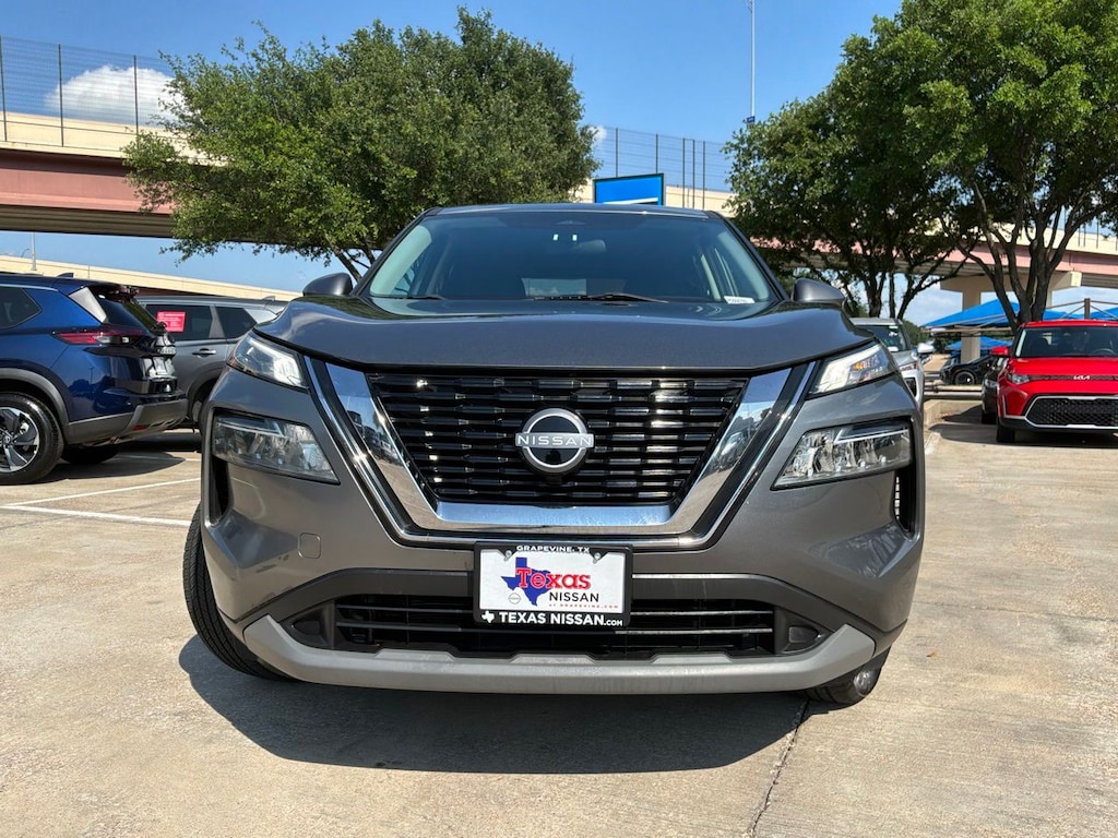 Used 2023 Nissan Rogue SV SUV